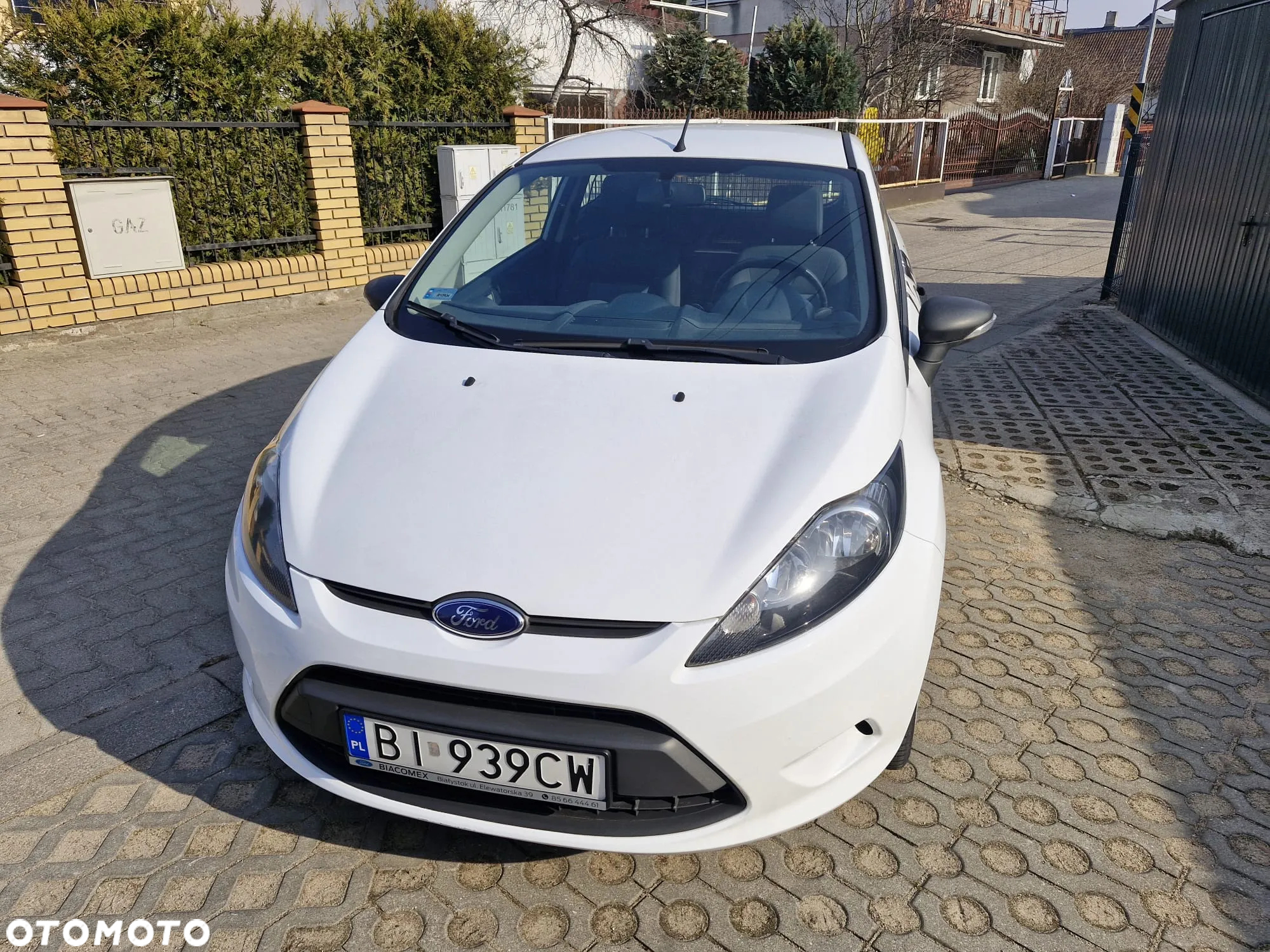 Ford Fiesta - 2