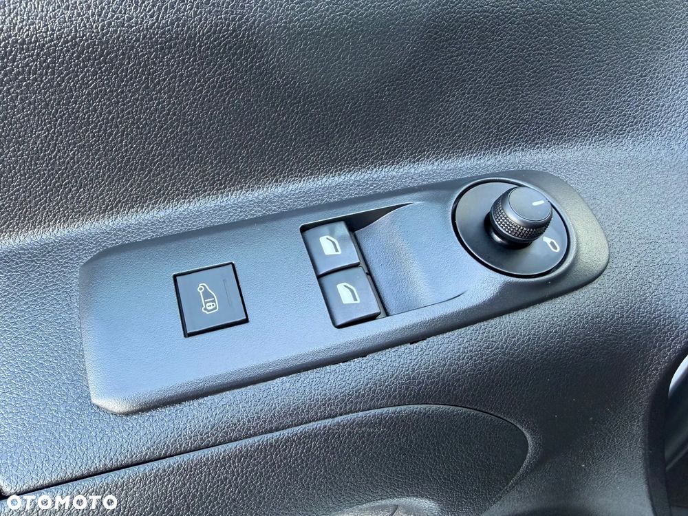 Toyota Proace City - 18