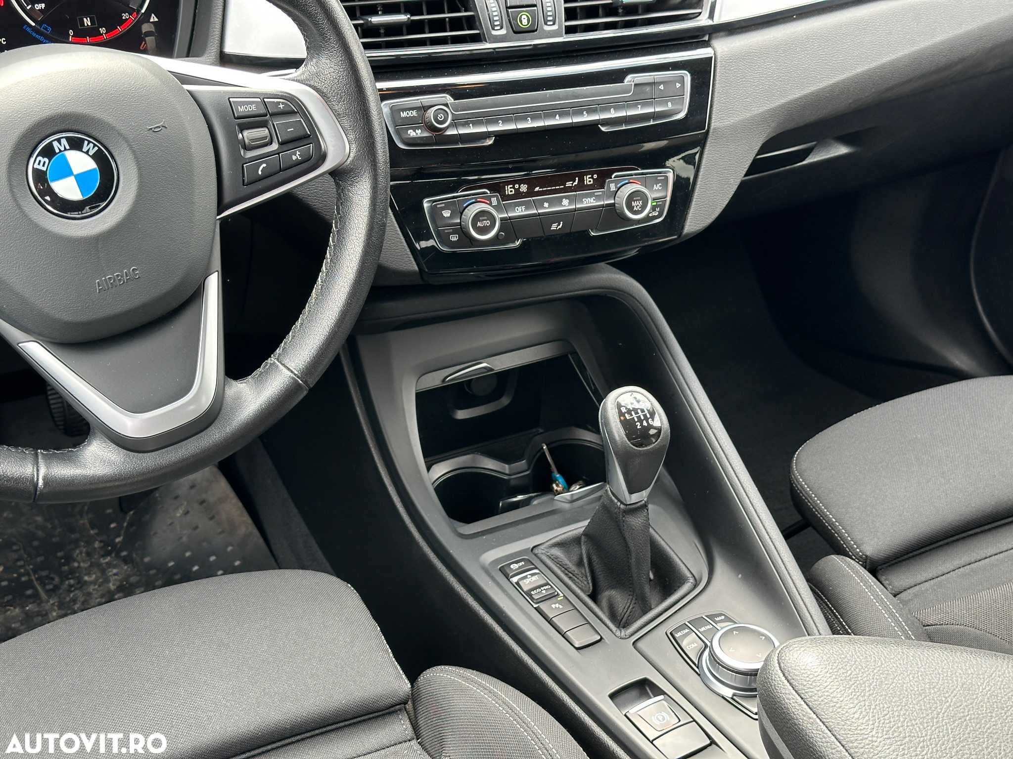 BMW X1 sDrive18d Sport Line - 20