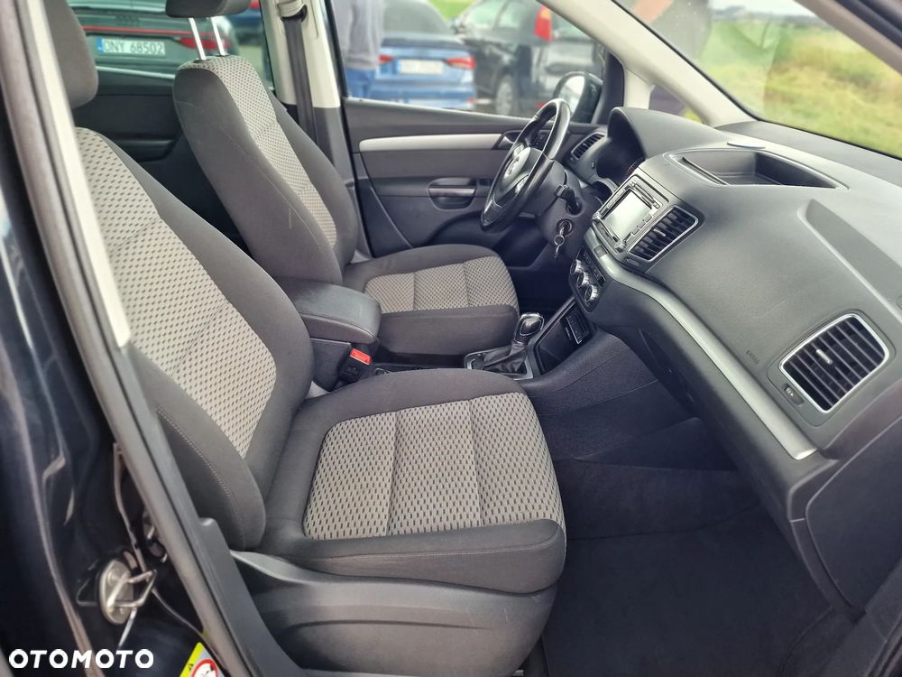 Volkswagen Sharan 2.0 TDI DSG BlueMotion Technology Comfortline - 24