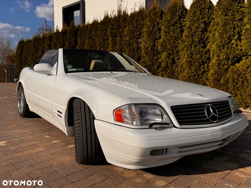 Mercedes-Benz SL - 12
