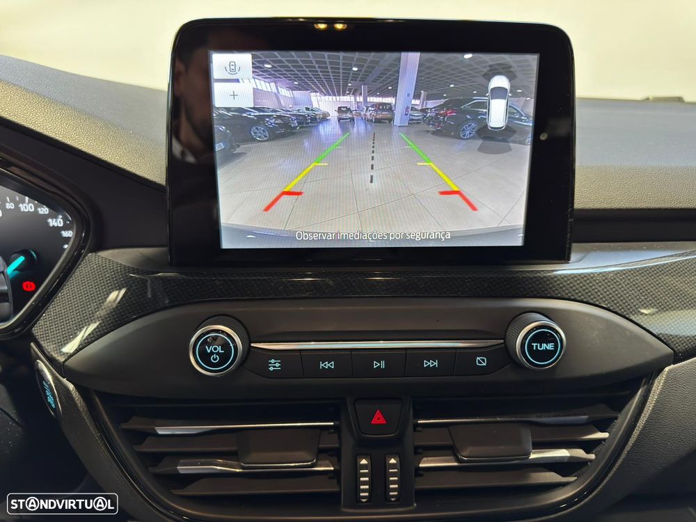 Ford Focus 1.0 EcoBoost MHEV ST-Line - 25