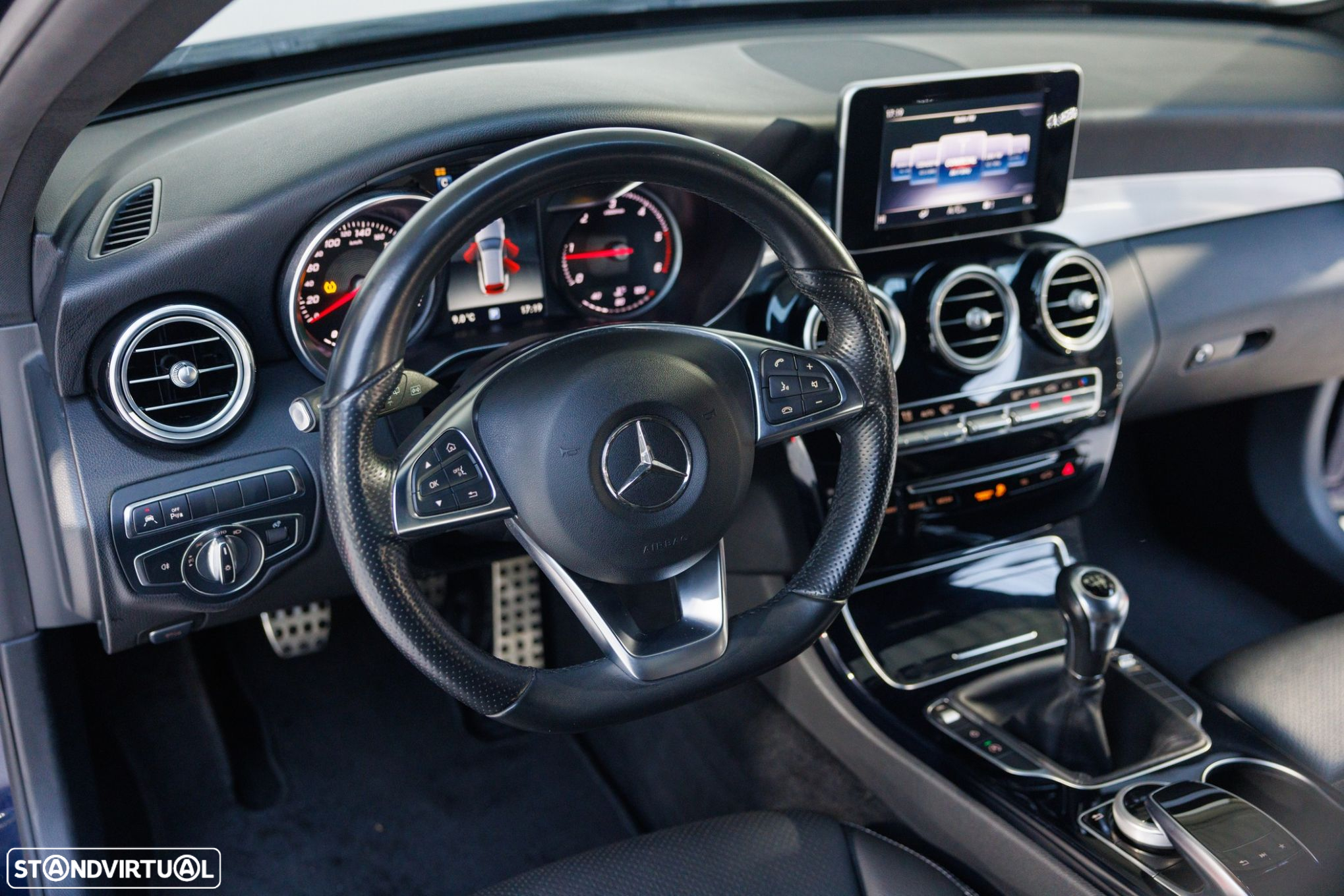 Mercedes-Benz C 220 d AMG Line - 23