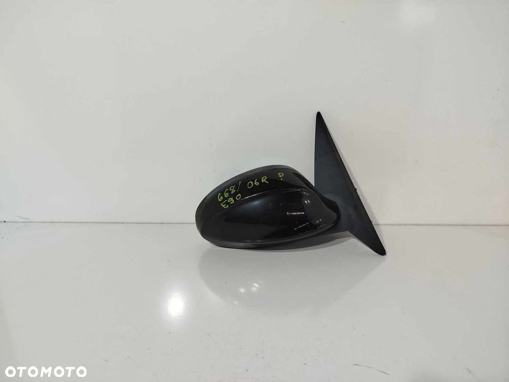 LUSTERKO PRAWE BMW 3 E90 05-11 668/ - 1