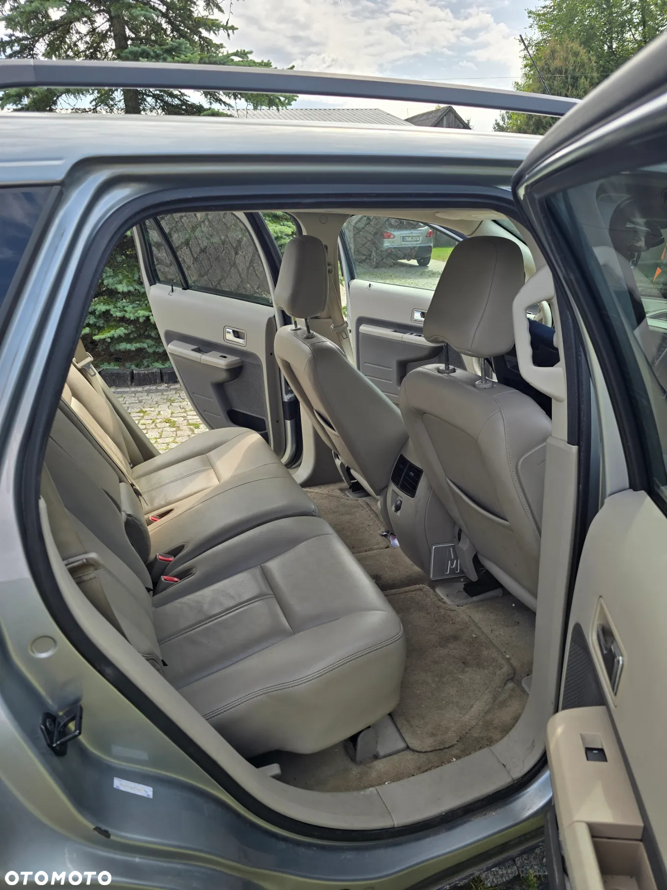 Ford Edge 3.5 SE AWD - 11