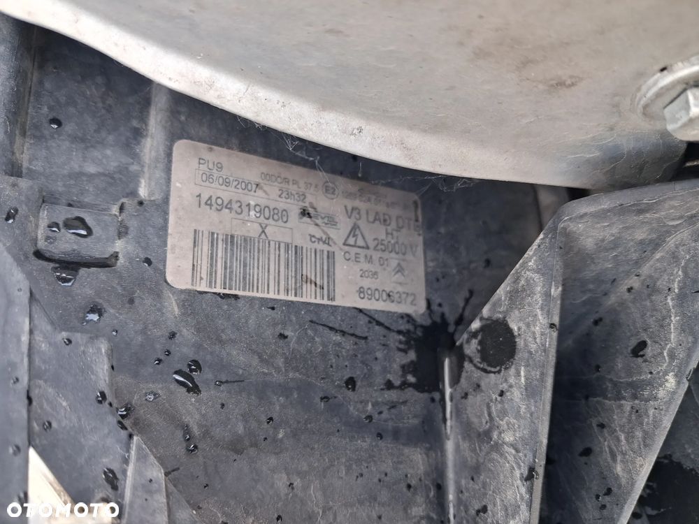 Citroen C8 Peugeot 807 silnik kompletny 2.2 HDI 128KM 4HW DW12 TED4 kolektor przepustnica wtrysk pompa alternator sprężarka skrzynia biegów dwumasa drzwi EZR srebrne klapa maska zderzak lusterko listwa przesuwne boczne klamka zamek rolka wahacz czujnik ciśnienia doładowania mikrostyk blenda pas konsola schowek boczek drzwi fotel obrotowy fotele elektryczne magistrala wody podsufitka panel sterownik wyświetlacz moduł szyba poduszka kierownica manetki zwijak radio mechanizm wydech tłumik mcperson zacisk hamulcowy lampa felga hak czujnik parkowania moduł BSM BSI lampa xenon europa zbiorniczek rura przewód wyświetlacz NA CZĘŚCI WSZYSTKIE CZĘŚCI - 22