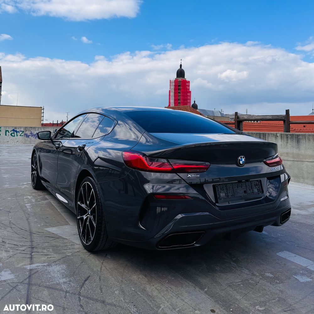 BMW Seria 8 - 11