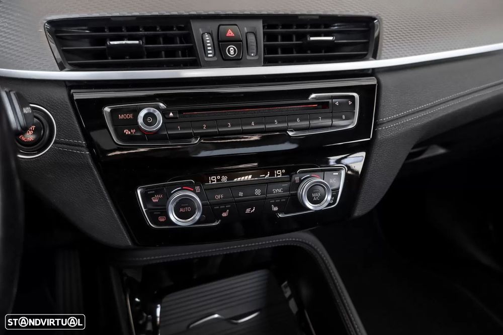 BMW X2 18 i sDrive Auto Pack M — fotografia 12