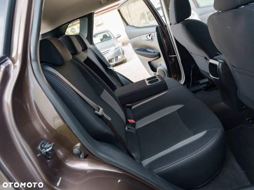 Nissan Qashqai 1.2 DIG-T Xtronic N-Connecta - 14