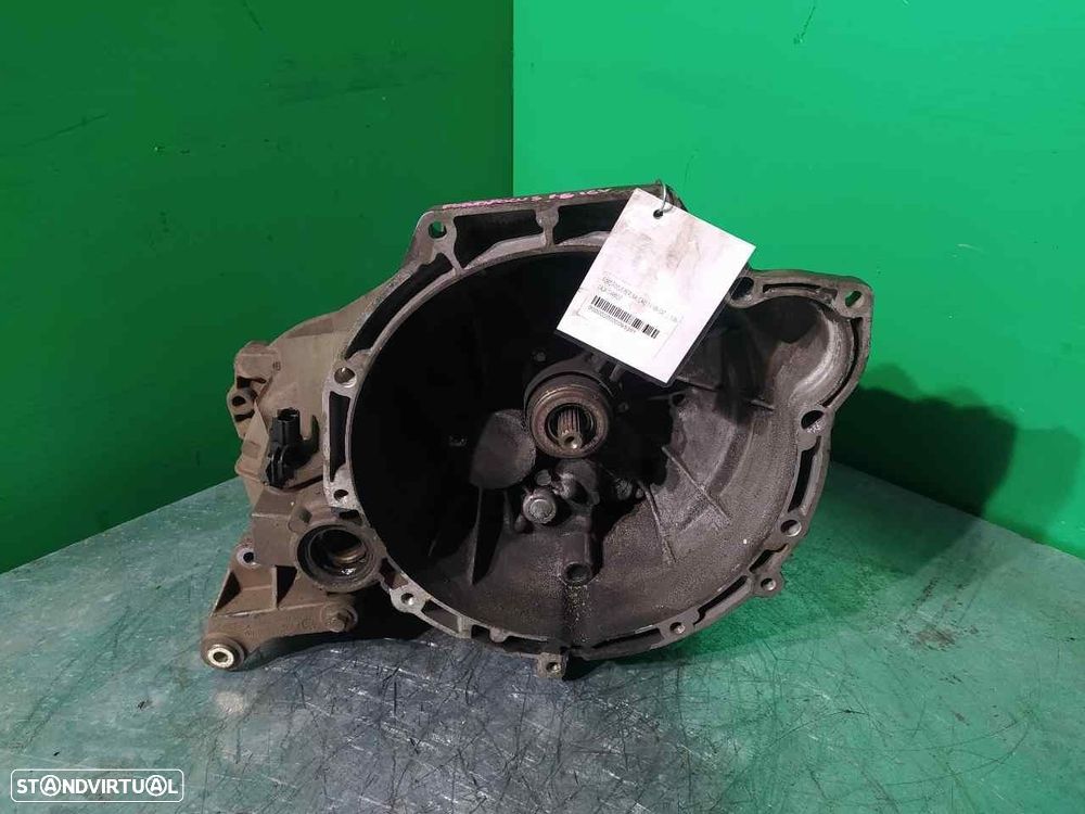 CAIXA VELOCIDADES FORD FOCUS 1998 - 3