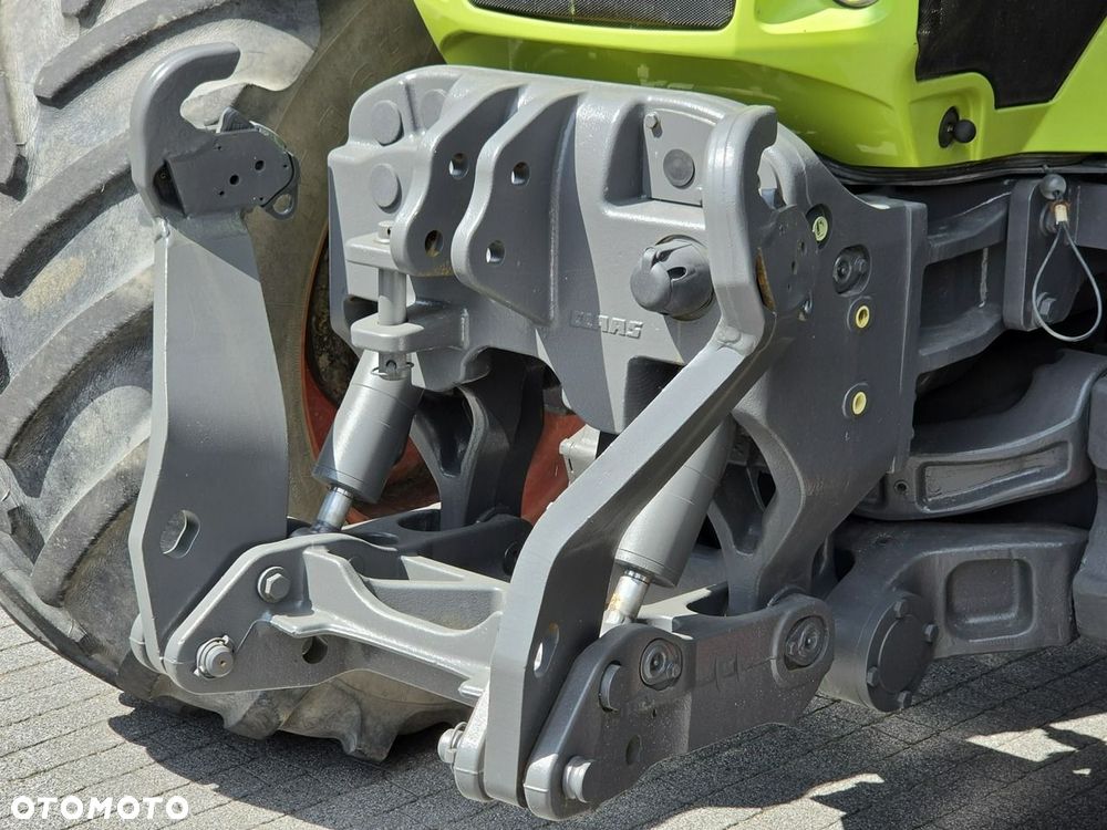 Claas AXION 810 CMATIC - 23
