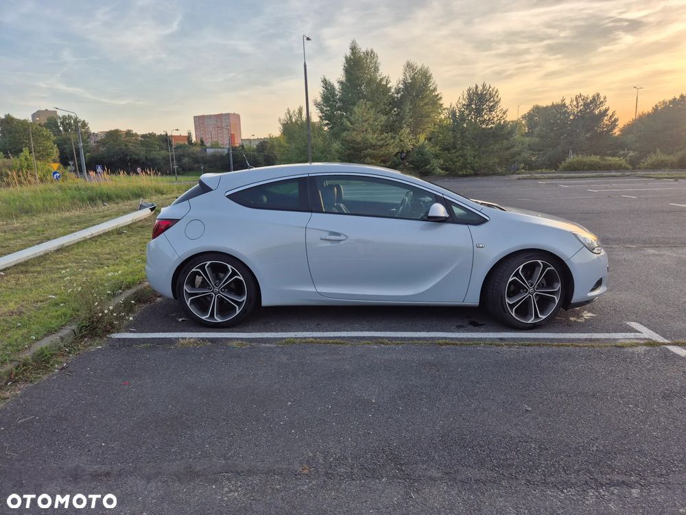 Opel Astra 1.4 T Enjoy S&S - 5