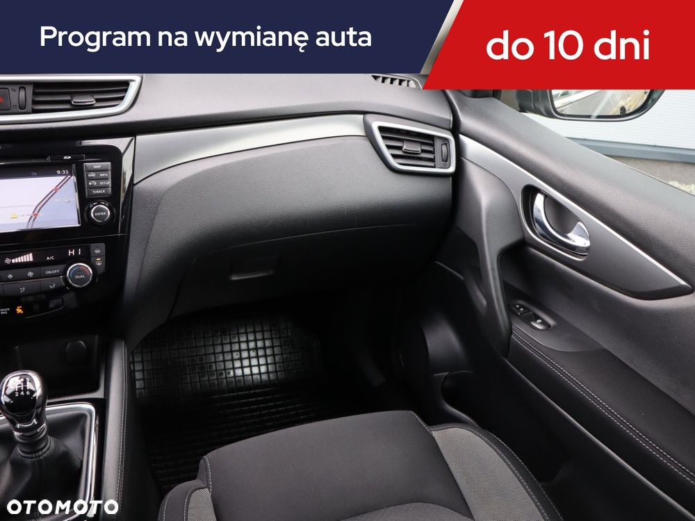 Nissan Qashqai - 10