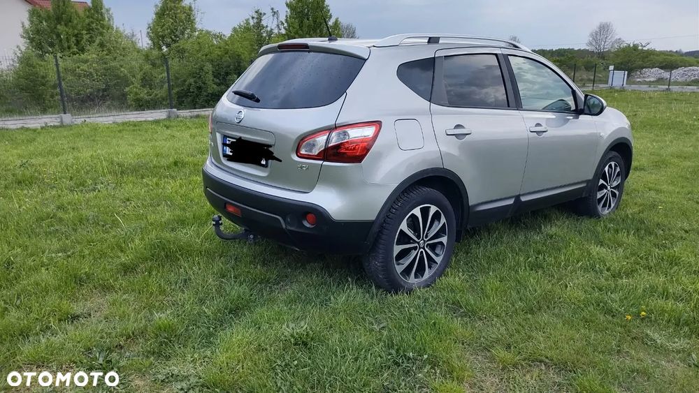 Nissan Qashqai 1.5 dCi DPF 360 - 5