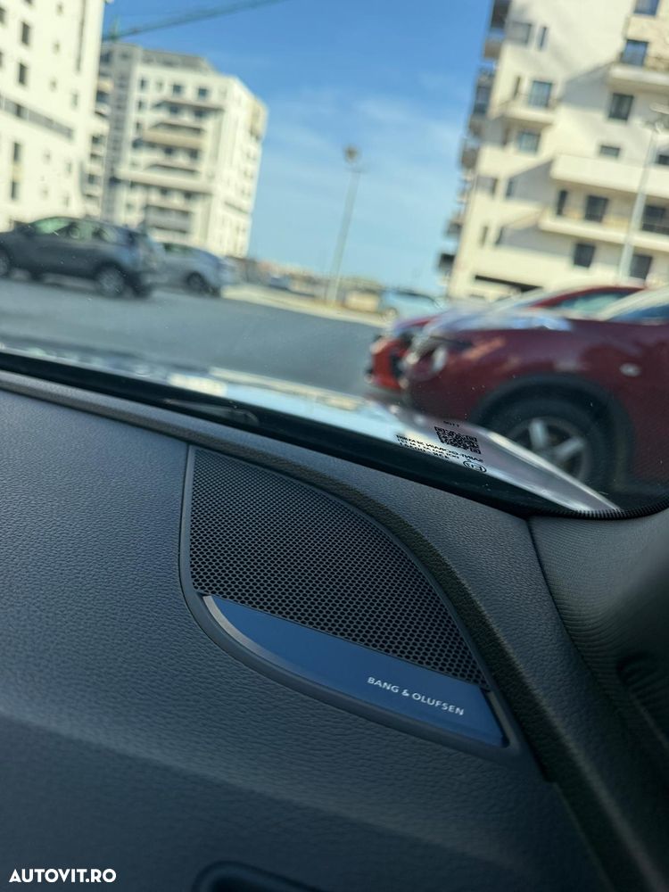 Audi A4 2.0 TDI ultra S tronic sport - 8