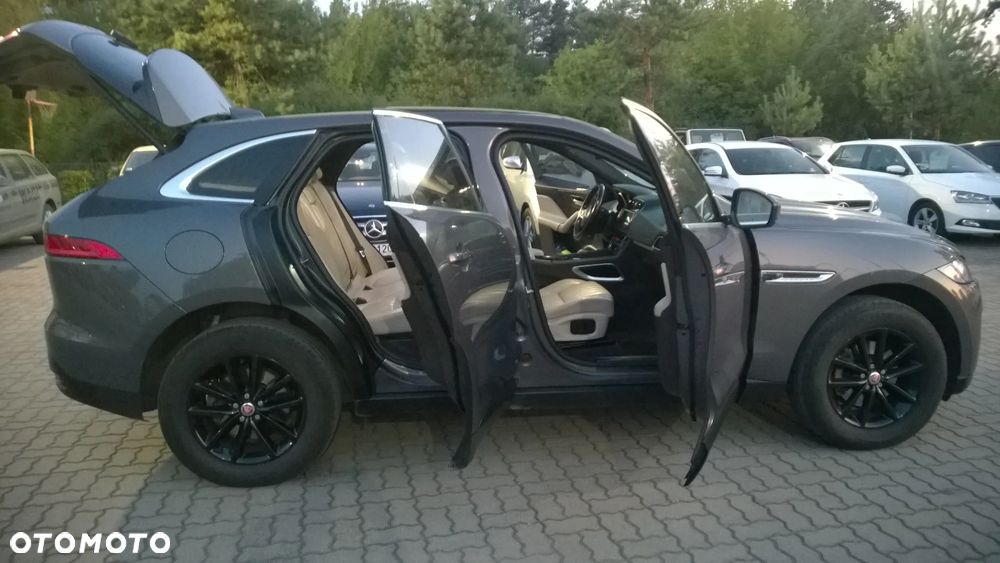 Jaguar F-Pace 2.0 i4D AWD Prestige - 22