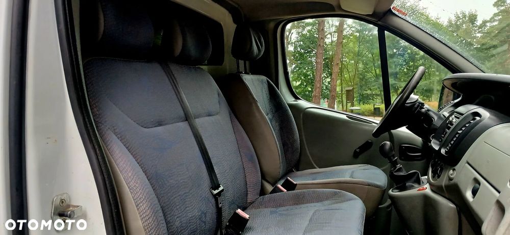 Renault Trafic - 13