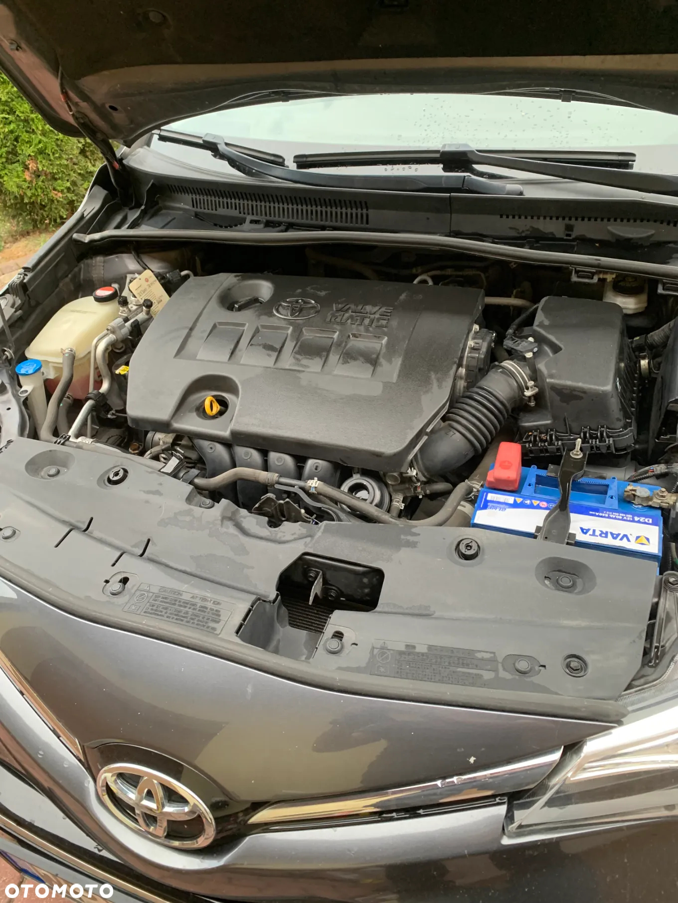 Toyota Avensis 1.8 Premium - 19