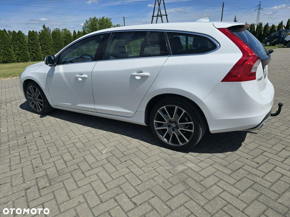 Volvo V60 - 13