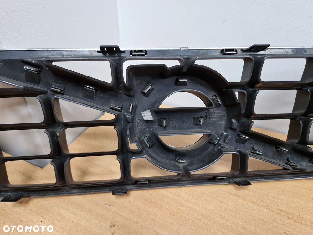 VOLVO V70 III 3 GRILL GRIL ATRAPA CHŁODNICY 07-13 - 8