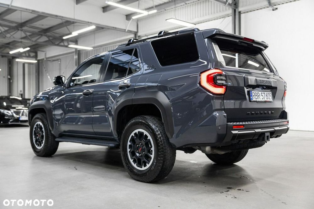 Toyota 4-Runner - 8