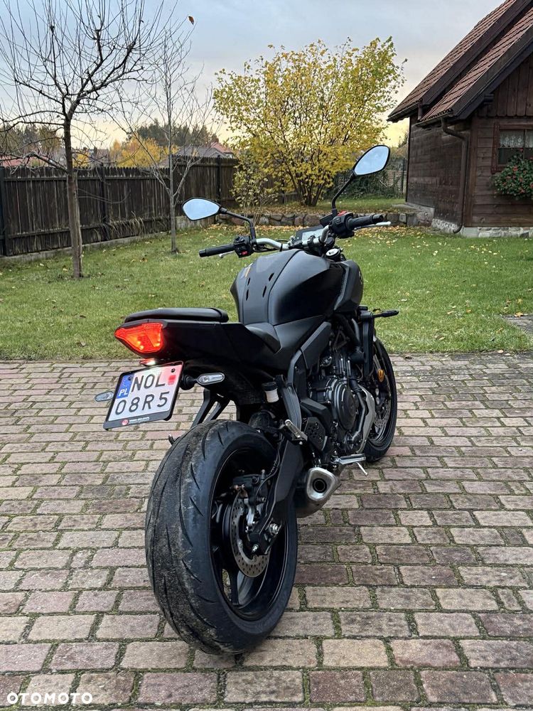 Yamaha MT - 3