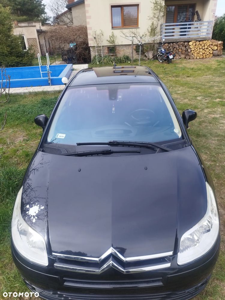 Citroën C4 2.0 16V Style - 3