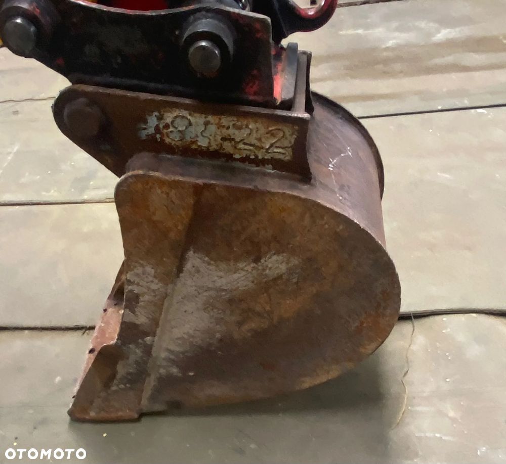 Używana łyżka pod mocowanie Lehnhoff MS03  ( do maszyn 3,5-6 ton ) szer 40 cm