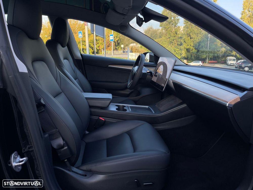Tesla Model 3 Standard Range Plus RWD - 46
