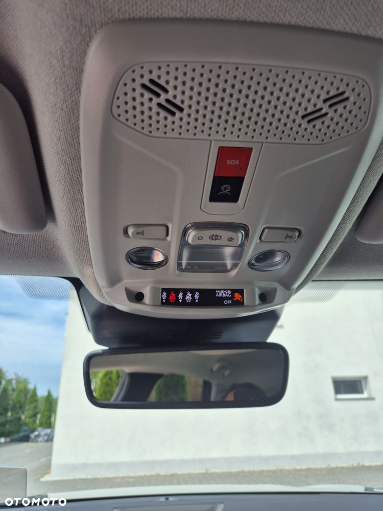 Citroën C4 Hybrid 136 ë-DSC6 PLUS - 22