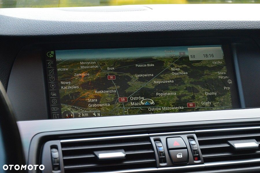 BMW Seria 5 530d xDrive Sport-Aut Modern Line - 34