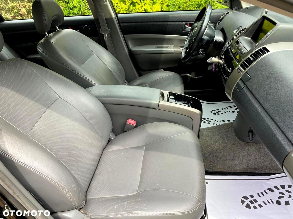 Toyota Prius 1.5 VVT-i Sol - 36