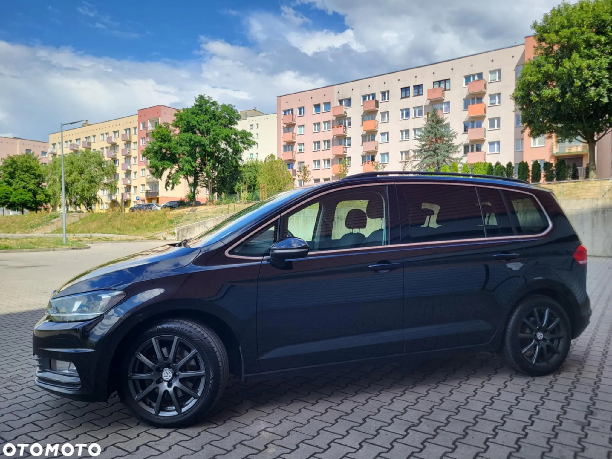 Volkswagen Touran 1.4 TSI (BlueMotion Technology) Comfortline - 18