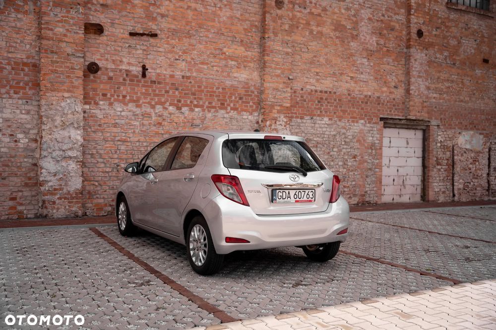 Toyota Yaris 1.0 Terra EU5 - 7