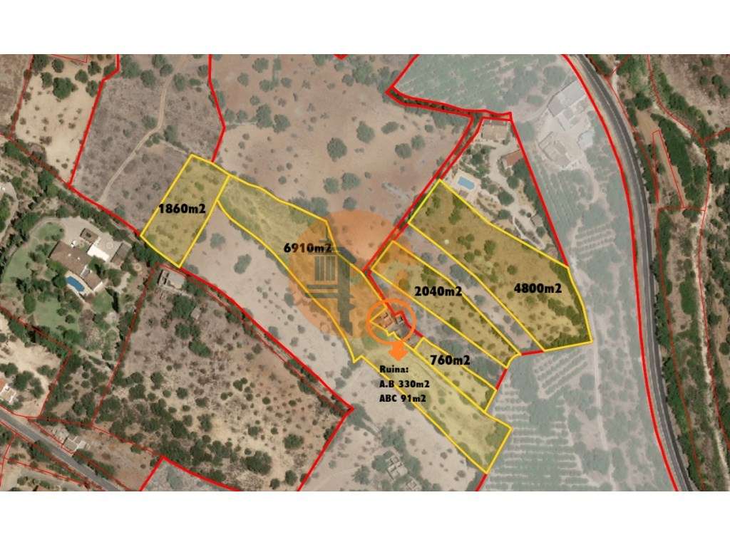 Conjunto de 6 Terrenos com 16.700 m² e Ruína Oportunidade em Estoi,... - Grande imagem: 2/25