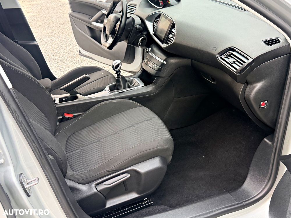 Peugeot 308 BlueHDi 120 Stop & Start Business-Line - 9