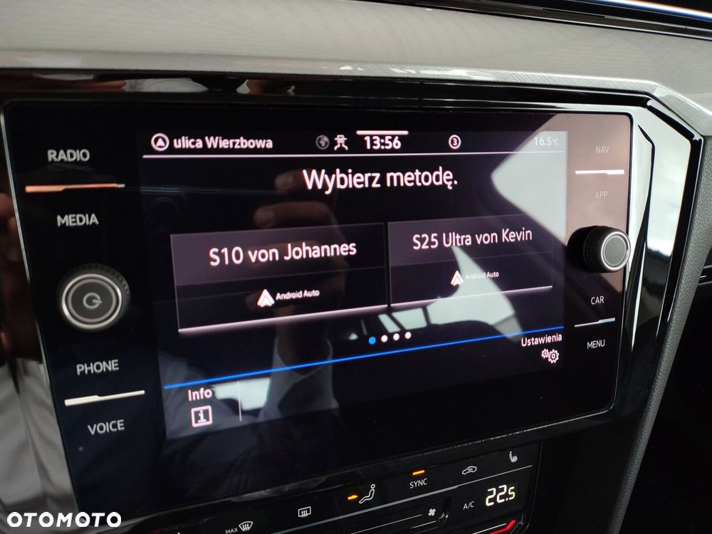 Volkswagen Passat - 36
