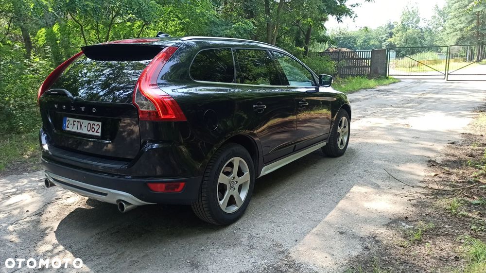 Volvo XC 60 D5 AWD Kinetic - 11