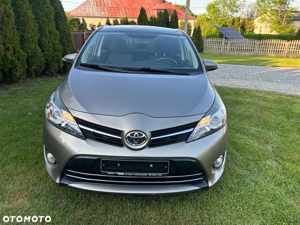 Toyota Verso 1.6 D-4D Active EU6 - 13