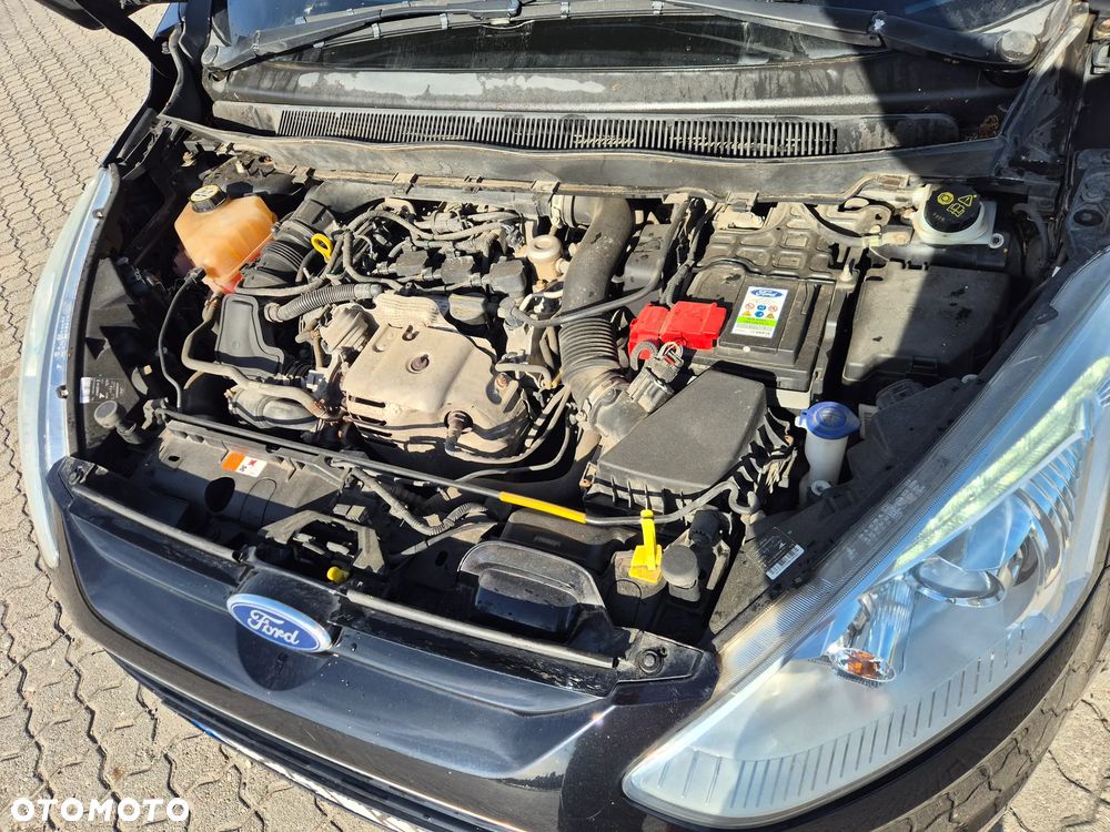 Ford B-MAX - 29