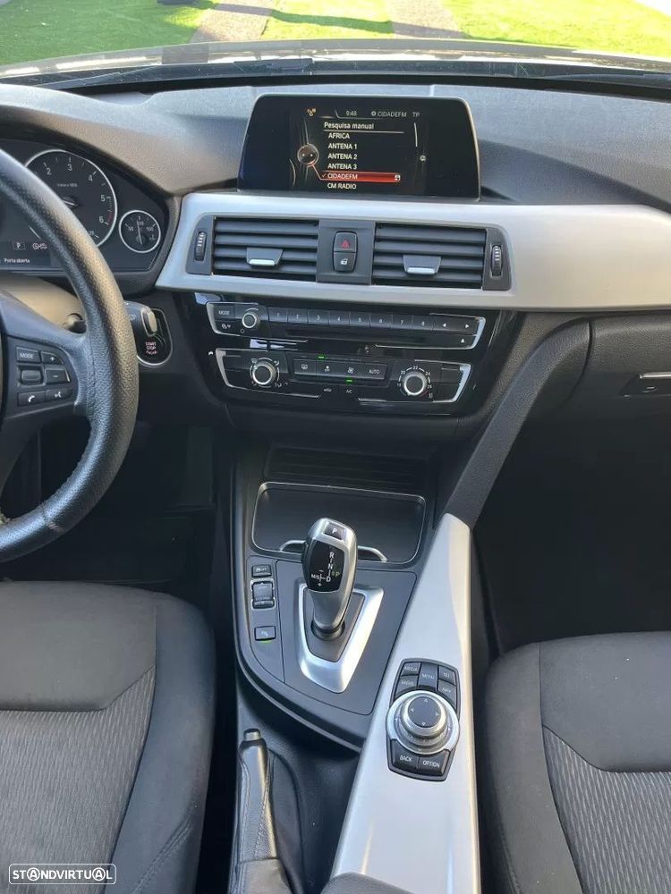 BMW 320 d Touring Aut. M Sport - 50