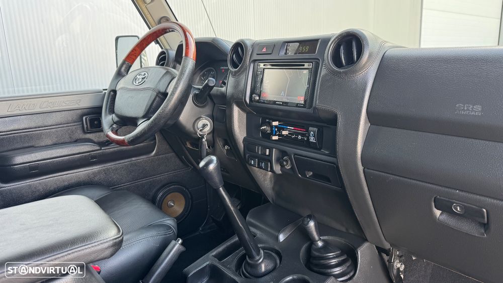 Toyota Land Cruiser D-4D - 38