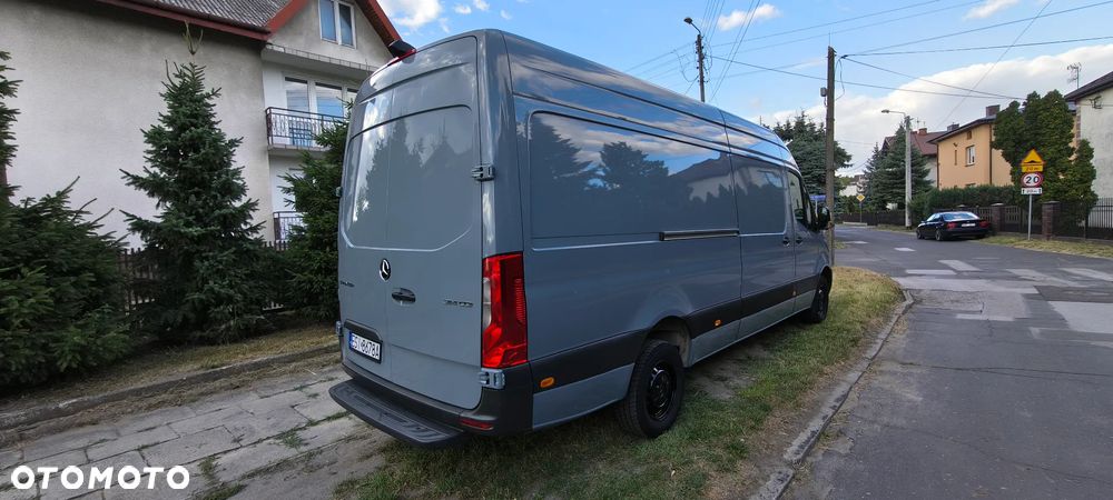 Mercedes-Benz Sprinter - 29