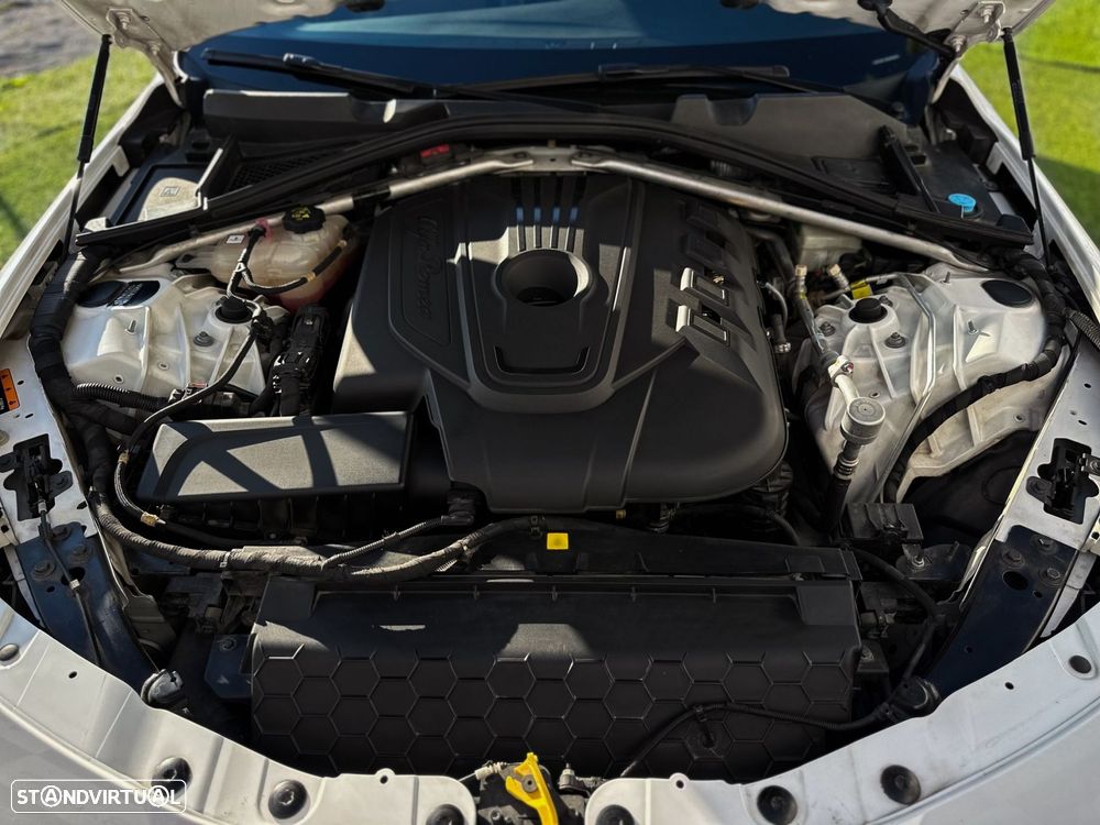 Alfa Romeo Giulia 2.2 D Super AT8 - 16