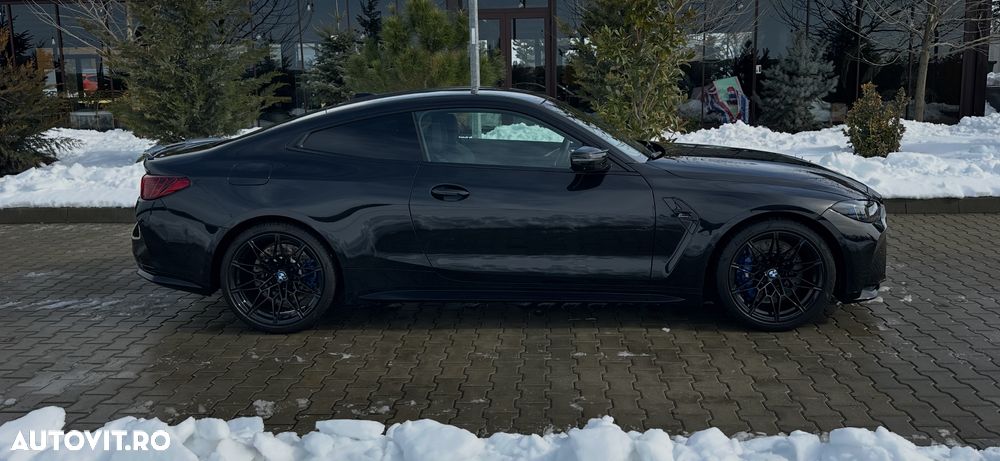 BMW M4 Competition - 12