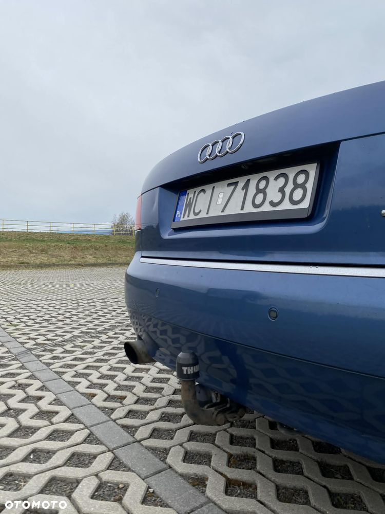 Audi A4 Limousine - 7