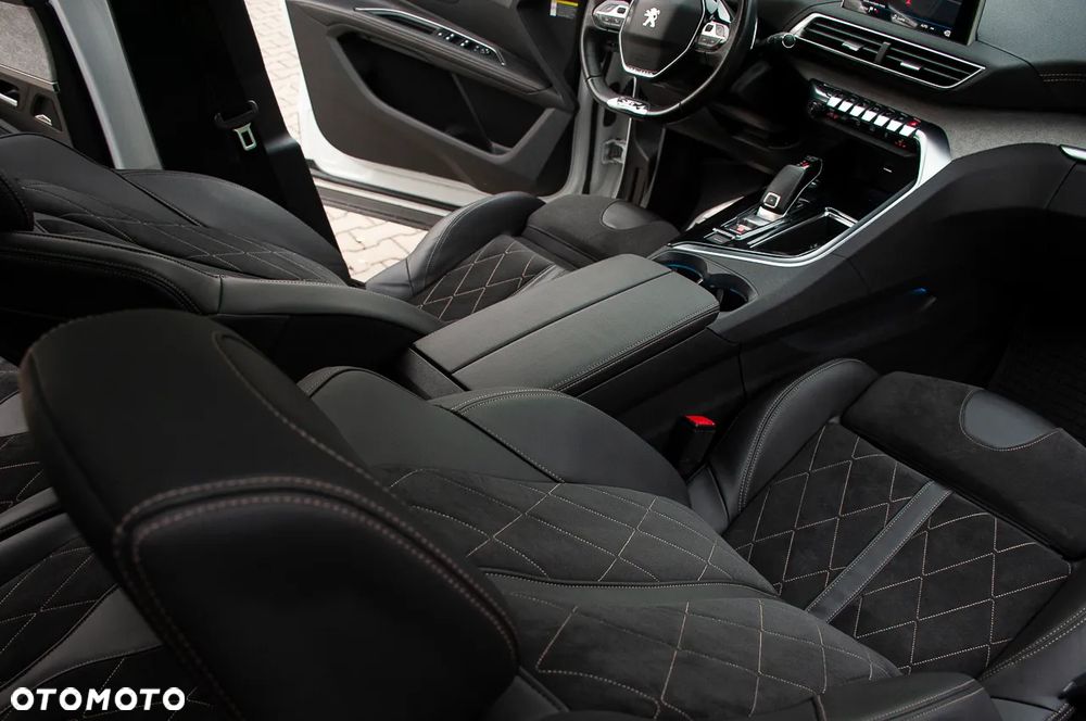 Peugeot 5008 2.0 BlueHDI GT S&S EAT8 - 18
