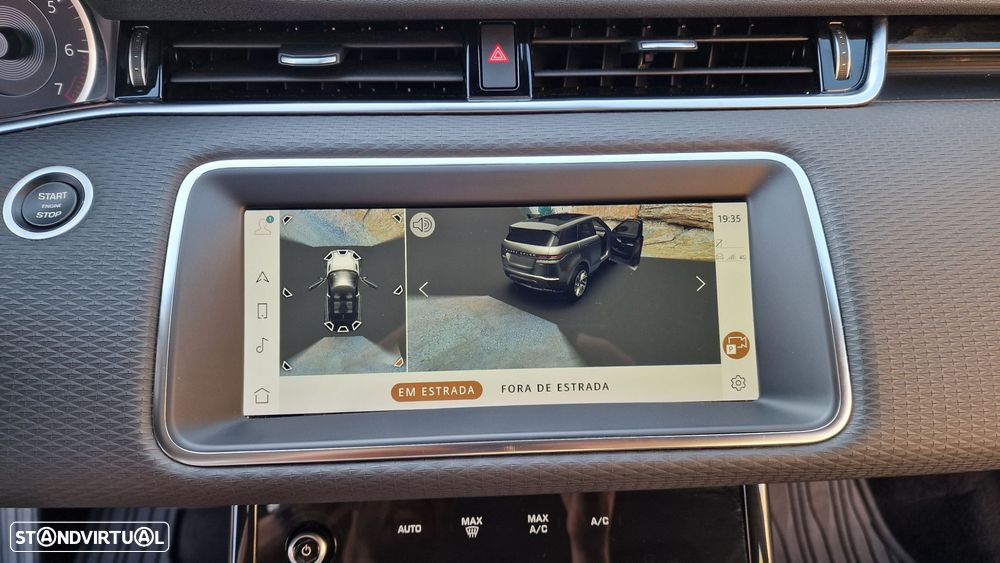 Land Rover Range Rover Evoque 1.5 P300e AWD Nolita Edition Auto - 26