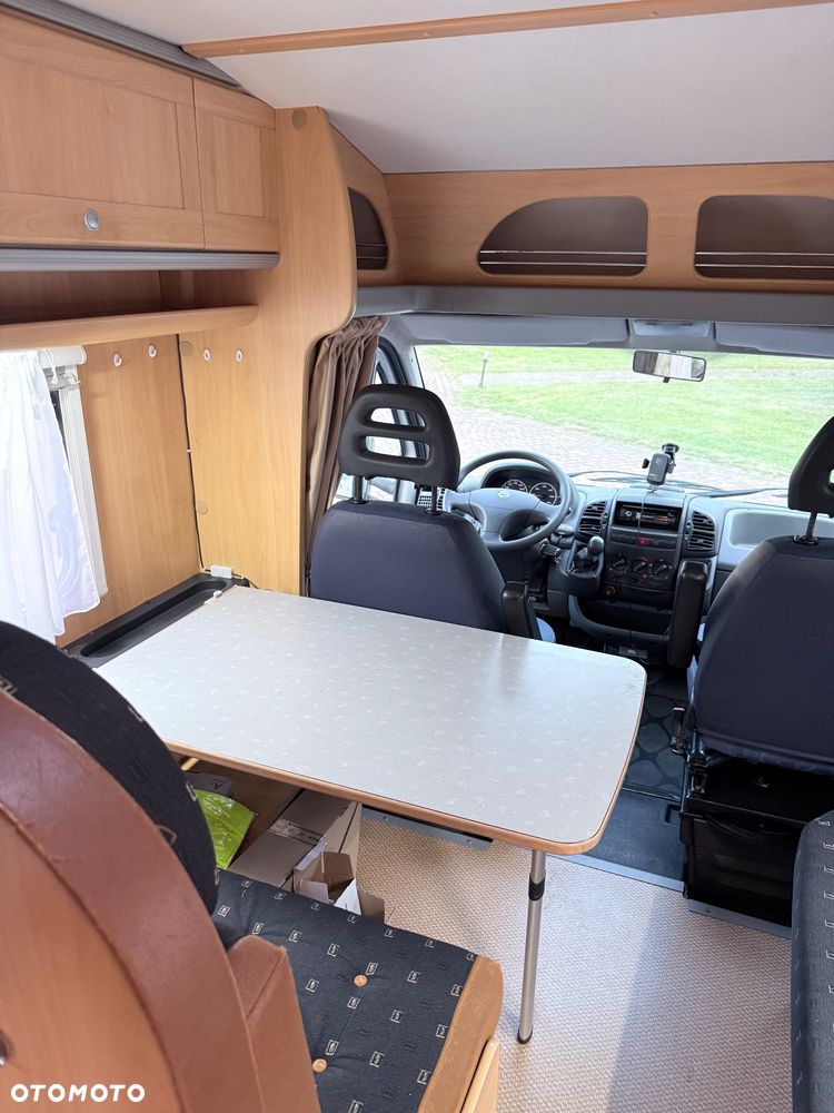 Fiat Ducato Dethleffs Globetrotter Advantage Comfort 2.8 JTD 128KM - 12