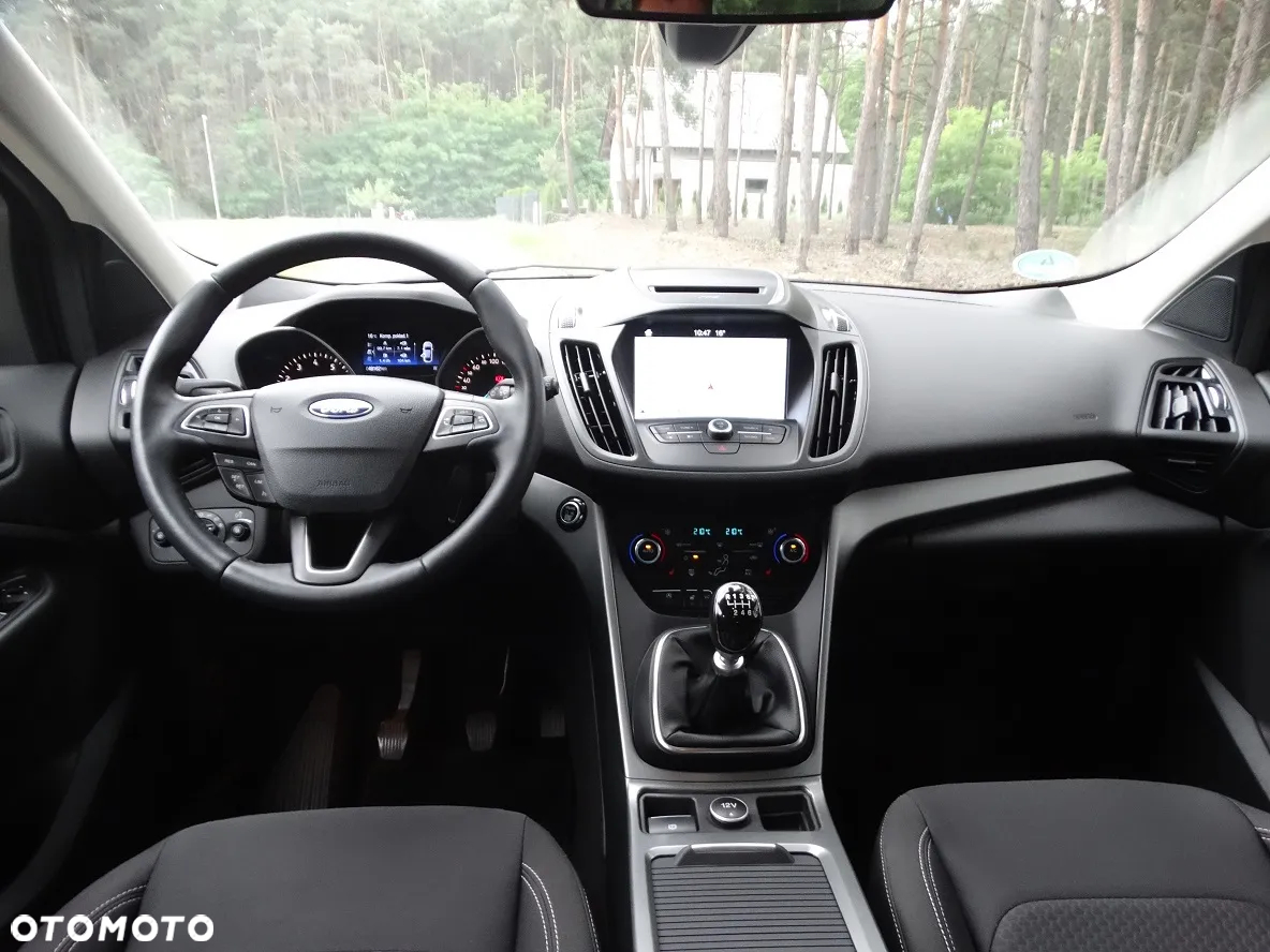 Ford Kuga - 12